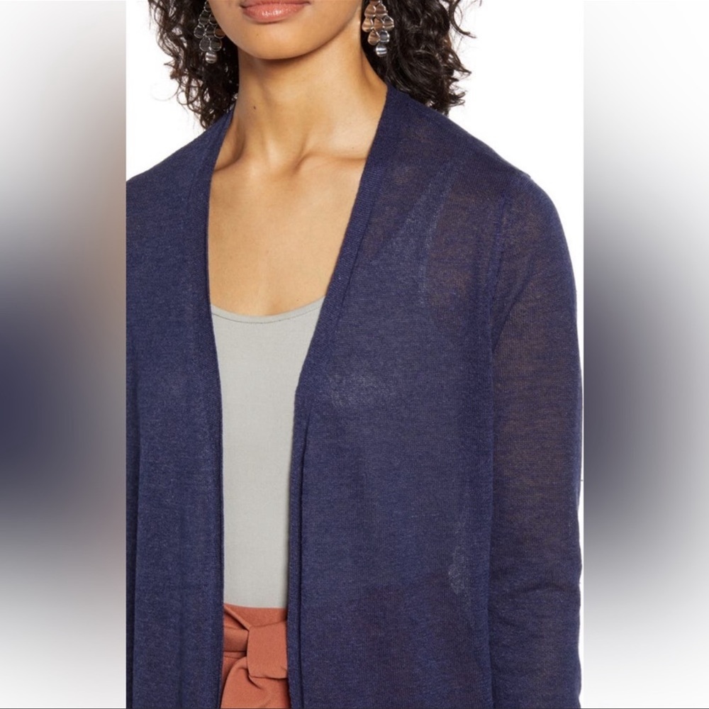 Side Slit Cardigan In Navy Peacoat
Size XS - Picture 5 of 14